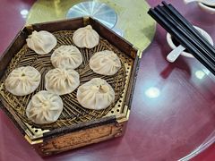 牛肉灌汤包-西安贾三灌汤包·回坊小吃·清真炒菜(北院门总店)