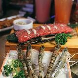 肉食者的盛宴[礼花]开始大快朵颐[亲亲]