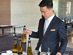 -AZUR聚(香格里拉饭店)