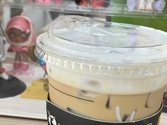 -瑞幸咖啡(7号国际商业中心店)