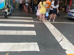 -老黄记手撕烤兔(玉林街店)
