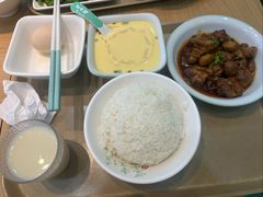 -老乡鸡(西岸凤巢店)