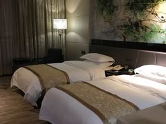 -西安长征华美达酒店