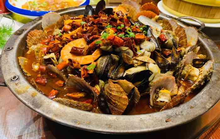 小渔村海鲜菜馆(云霄路店)-"感谢大众点评,霸王餐去的,第一次同城聚会