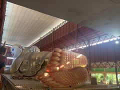 -ခြောက်ထပ်ကြီးရွှေသာလျောင်းဘုရားကြီး