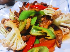 酱爆三鲜-三姐妹餐厅(曲江店)