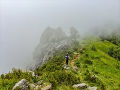 -灵山