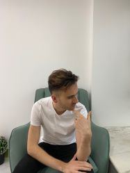 -发饰美男士增发补发假发定制店