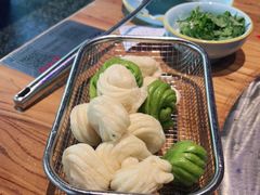 -山河屯铁锅炖·非遗东北菜(南山店)