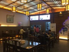 -笑来喜馄饨小笼工坊店(湖滨街店)
