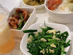 -浦东图书馆读者餐厅