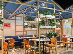 -渝信川菜 · 川味家常菜(财富购物中心店)