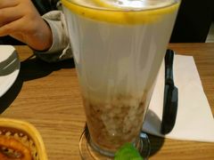 -必胜客(新中纬店)