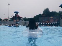 -汤山欢乐水世界