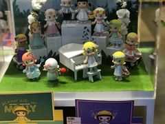 -泡泡玛特POPMART(崇文门国瑞城店)