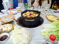 -鲁朗边巴次仁农家石锅