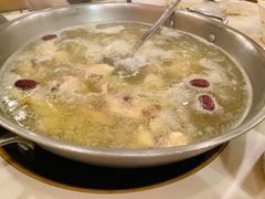 -一席地·本地鸡窝·杭帮鸡火锅(萧山银隆百货店)