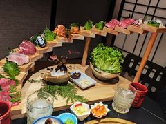 -山川小町·极番烧肉(新地假日广场店)
