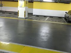 -久光百货-地下停车场