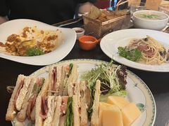 -古董花园(思南路42弄小区店)