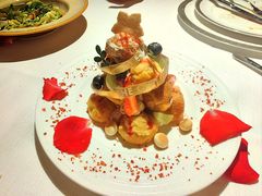 香草泡芙塔-Mogul Eatery·大亨餐酒馆