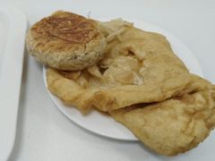 油酥火烧和油饼-老磁器口豆汁店(天坛店)