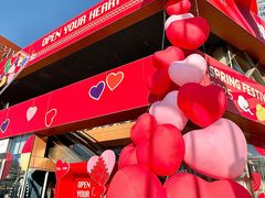 -百年港湾奥特莱斯(香炉礁店)