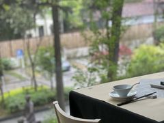 -穹六人间 people 6(岳阳路店)