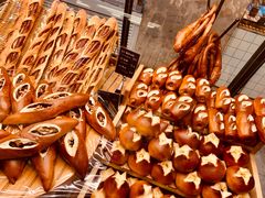 -Dough&Joe团憩(瑞虹天地月亮湾店)