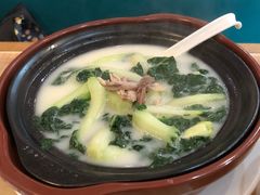 招牌浓汤白菜苗-新世界餐厅(万达店)