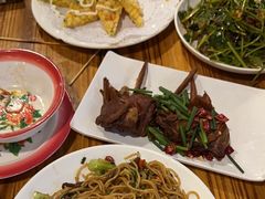 -冶建镜子·老南昌大排档·江西虾王(总店)