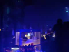 -简奥斯汀·赫本酒吧