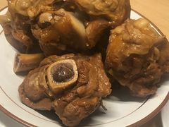 -关东小磨东北菜(上海长风大悦城店)
