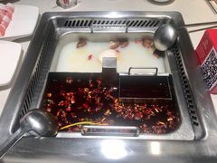 -海底捞火锅鲜切牛肉主题店(长寿路店)