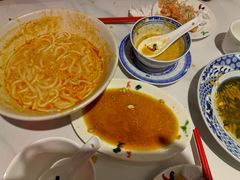 -芽笼芽笼新加坡餐厅(世纪汇店)