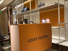 -LV路易威登(德基广场店)