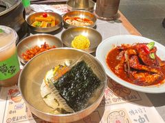 -草家酱蟹炭火烤肉店(珲春南路一店)