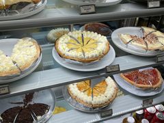 -Pie Bird(新闸路店)