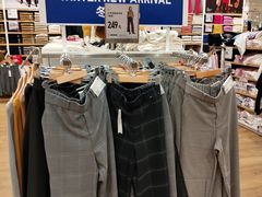 -优衣库(东莞汇一城店)