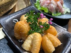 -湊湊火锅·茶憩(南京东路悦荟店)