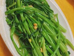 普宁豆酱炒通菜-正宗波记潮州砂锅粥(新洲一街店)