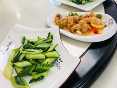 蒜末黄瓜-七的湖·晚芳亭·阳澄湖农家菜·大闸蟹(莲花岛店)