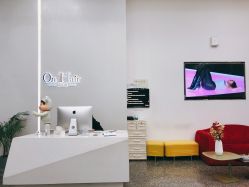 -UnHair Salon