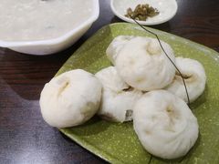 -舒小笼松针小笼包
