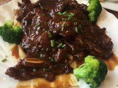 牛仔骨-旭龙鱼头王(航华店)