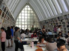 -钟书阁(松江泰晤士小镇店)