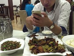 -唐师傅湘西名菜馆(武陵路店)