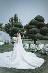 -欣薇婚纱(新源乐汇城店)