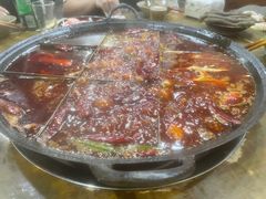 -正南齊北重庆老火锅(光华村直营店)