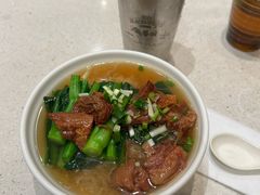 -香港新发烧腊茶餐厅(水围店)